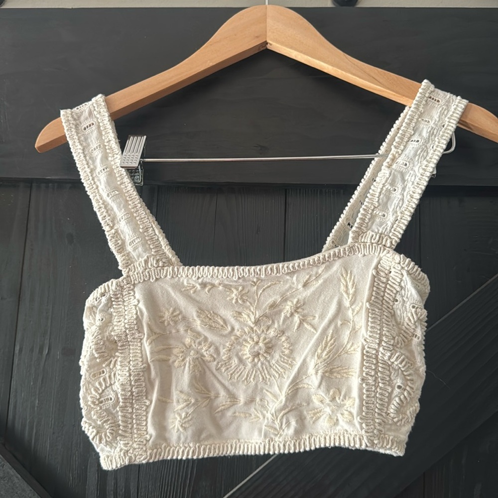 Free People Cream Embroidered Sleeveless Tank X- Small